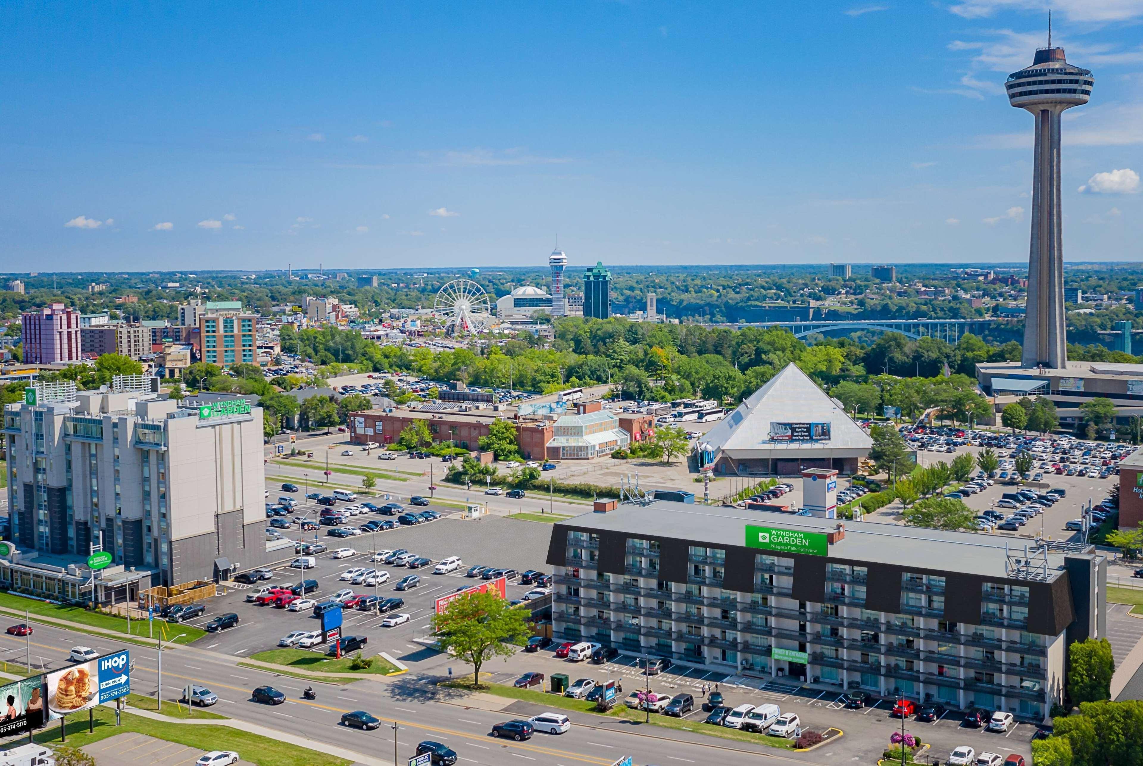 Wyndham Garden Niagara Falls Fallsview Hotel Eksteriør billede